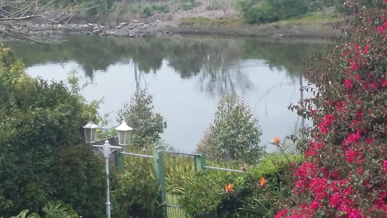 איסט לונדון Forword'S River Lodge מראה חיצוני תמונה