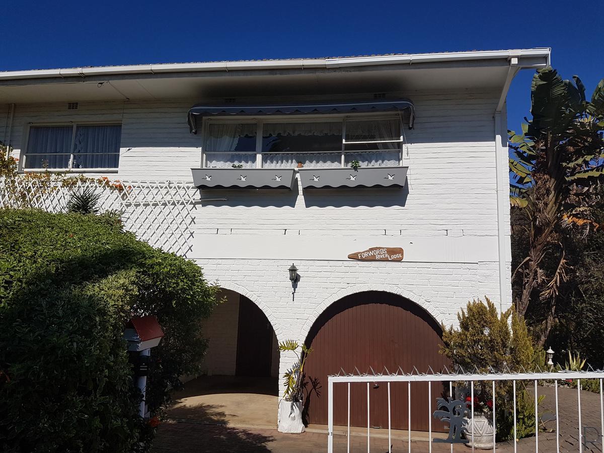 איסט לונדון Forword'S River Lodge מראה חיצוני תמונה