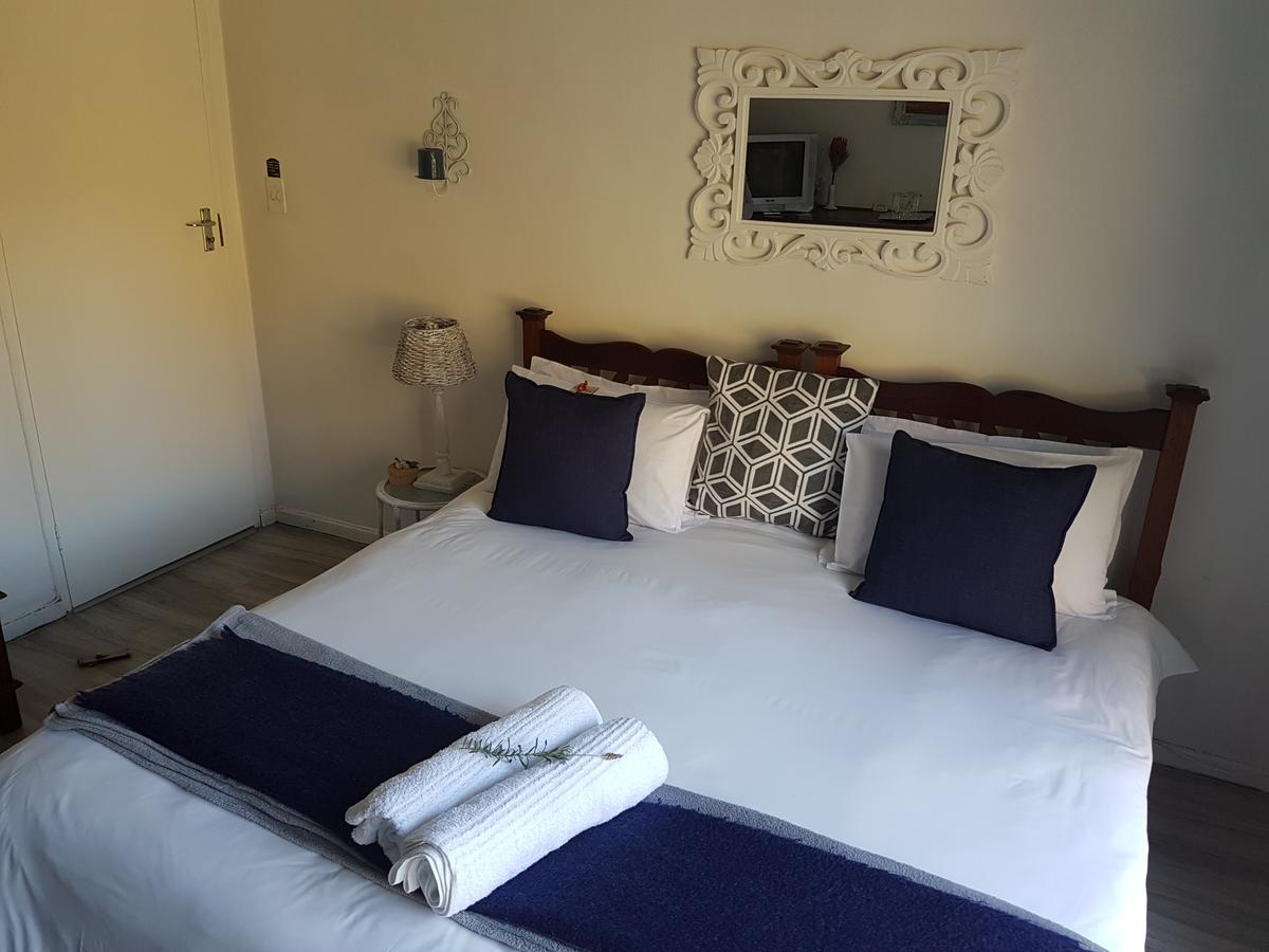 איסט לונדון Forword'S River Lodge מראה חיצוני תמונה